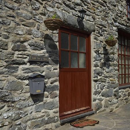 Вилла Stabl Yr Nant Пентрфоелас Экстерьер фото